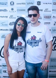 
<a style='margin-left: 5px;' class='btn btn-xs btn-social btn-facebook' href='https://www.facebook.com/sharer/sharer.php?u=https://galeramix.s01.web.getmuller.com.br/imagem/a46/800-800-90/conteudo/site_galerias/46/churrascada-afajti-tijucas-galera-mix-8.jpg' rel='popup' data-width='500' data-height='400'><i class='fa fa-facebook'></i>Compartilhar <span class='hidden-xs'>no Facebook</span>
</a> 
<a class='btn btn-default btn-xs' target='_blank' href='imagem/a46/800-800-90/conteudo/site_galerias/46/churrascada-afajti-tijucas-galera-mix-8.jpg'>
<span class='glyphicon glyphicon-cloud-download'></span> Salvar
</a>
