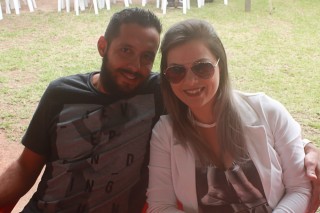 
<a style='margin-left: 5px;' class='btn btn-xs btn-social btn-facebook' href='https://www.facebook.com/sharer/sharer.php?u=https://galeramix.s01.web.getmuller.com.br/imagem/a47/800-800-90/conteudo/site_galerias/47/feijoada-consciencia-negra-casarao-gallotti-tijucas-80.jpg' rel='popup' data-width='500' data-height='400'><i class='fa fa-facebook'></i>Compartilhar <span class='hidden-xs'>no Facebook</span>
</a> 
<a class='btn btn-default btn-xs' target='_blank' href='imagem/a47/800-800-90/conteudo/site_galerias/47/feijoada-consciencia-negra-casarao-gallotti-tijucas-80.jpg'>
<span class='glyphicon glyphicon-cloud-download'></span> Salvar
</a>
