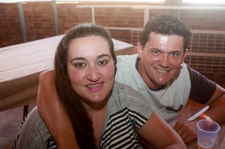 
                                    <a style='margin-left: 5px;' class='btn btn-xs btn-social btn-facebook' href='https://www.facebook.com/sharer/sharer.php?u=https://galeramix.s01.web.getmuller.com.br/imagem/a48/800-800-90/conteudo/site_galerias/48/1-costelaco-da-amizade-pista-do-binho-canelinha-1.jpg' rel='popup' data-width='500' data-height='400'><i class='fa fa-facebook'></i>Compartilhar <span class='hidden-xs'>no Facebook</span>
                                </a> 
                                <a class='btn btn-default btn-xs' target='_blank' href='imagem/a48/800-800-90/conteudo/site_galerias/48/1-costelaco-da-amizade-pista-do-binho-canelinha-1.jpg'>
                                    <span class='glyphicon glyphicon-cloud-download'></span> Salvar
                                </a>
                                