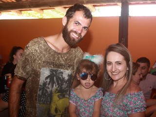 
<a style='margin-left: 5px;' class='btn btn-xs btn-social btn-facebook' href='https://www.facebook.com/sharer/sharer.php?u=https://galeramix.s01.web.getmuller.com.br/imagem/a48/800-800-90/conteudo/site_galerias/48/1-costelaco-da-amizade-pista-do-binho-canelinha-22.jpg' rel='popup' data-width='500' data-height='400'><i class='fa fa-facebook'></i>Compartilhar <span class='hidden-xs'>no Facebook</span>
</a> 
<a class='btn btn-default btn-xs' target='_blank' href='imagem/a48/800-800-90/conteudo/site_galerias/48/1-costelaco-da-amizade-pista-do-binho-canelinha-22.jpg'>
<span class='glyphicon glyphicon-cloud-download'></span> Salvar
</a>
