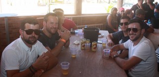 
<a style='margin-left: 5px;' class='btn btn-xs btn-social btn-facebook' href='https://www.facebook.com/sharer/sharer.php?u=https://galeramix.s01.web.getmuller.com.br/imagem/a48/800-800-90/conteudo/site_galerias/48/1-costelaco-da-amizade-pista-do-binho-canelinha-25.jpg' rel='popup' data-width='500' data-height='400'><i class='fa fa-facebook'></i>Compartilhar <span class='hidden-xs'>no Facebook</span>
</a> 
<a class='btn btn-default btn-xs' target='_blank' href='imagem/a48/800-800-90/conteudo/site_galerias/48/1-costelaco-da-amizade-pista-do-binho-canelinha-25.jpg'>
<span class='glyphicon glyphicon-cloud-download'></span> Salvar
</a>
