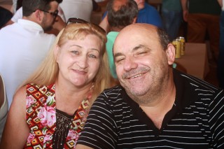 
<a style='margin-left: 5px;' class='btn btn-xs btn-social btn-facebook' href='https://www.facebook.com/sharer/sharer.php?u=https://galeramix.s01.web.getmuller.com.br/imagem/a48/800-800-90/conteudo/site_galerias/48/1-costelaco-da-amizade-pista-do-binho-canelinha-29.jpg' rel='popup' data-width='500' data-height='400'><i class='fa fa-facebook'></i>Compartilhar <span class='hidden-xs'>no Facebook</span>
</a> 
<a class='btn btn-default btn-xs' target='_blank' href='imagem/a48/800-800-90/conteudo/site_galerias/48/1-costelaco-da-amizade-pista-do-binho-canelinha-29.jpg'>
<span class='glyphicon glyphicon-cloud-download'></span> Salvar
</a>
