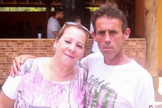 
<a style='margin-left: 5px;' class='btn btn-xs btn-social btn-facebook' href='https://www.facebook.com/sharer/sharer.php?u=https://galeramix.s01.web.getmuller.com.br/imagem/a48/800-800-90/conteudo/site_galerias/48/1-costelaco-da-amizade-pista-do-binho-canelinha-33.jpg' rel='popup' data-width='500' data-height='400'><i class='fa fa-facebook'></i>Compartilhar <span class='hidden-xs'>no Facebook</span>
</a> 
<a class='btn btn-default btn-xs' target='_blank' href='imagem/a48/800-800-90/conteudo/site_galerias/48/1-costelaco-da-amizade-pista-do-binho-canelinha-33.jpg'>
<span class='glyphicon glyphicon-cloud-download'></span> Salvar
</a>
