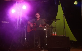 
<a style='margin-left: 5px;' class='btn btn-xs btn-social btn-facebook' href='https://www.facebook.com/sharer/sharer.php?u=https://galeramix.s01.web.getmuller.com.br/imagem/a48/800-800-90/conteudo/site_galerias/48/1-costelaco-da-amizade-pista-do-binho-canelinha-40.jpg' rel='popup' data-width='500' data-height='400'><i class='fa fa-facebook'></i>Compartilhar <span class='hidden-xs'>no Facebook</span>
</a> 
<a class='btn btn-default btn-xs' target='_blank' href='imagem/a48/800-800-90/conteudo/site_galerias/48/1-costelaco-da-amizade-pista-do-binho-canelinha-40.jpg'>
<span class='glyphicon glyphicon-cloud-download'></span> Salvar
</a>
