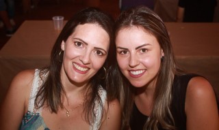 
<a style='margin-left: 5px;' class='btn btn-xs btn-social btn-facebook' href='https://www.facebook.com/sharer/sharer.php?u=https://galeramix.s01.web.getmuller.com.br/imagem/a48/800-800-90/conteudo/site_galerias/48/1-costelaco-da-amizade-pista-do-binho-canelinha-45.jpg' rel='popup' data-width='500' data-height='400'><i class='fa fa-facebook'></i>Compartilhar <span class='hidden-xs'>no Facebook</span>
</a> 
<a class='btn btn-default btn-xs' target='_blank' href='imagem/a48/800-800-90/conteudo/site_galerias/48/1-costelaco-da-amizade-pista-do-binho-canelinha-45.jpg'>
<span class='glyphicon glyphicon-cloud-download'></span> Salvar
</a>
