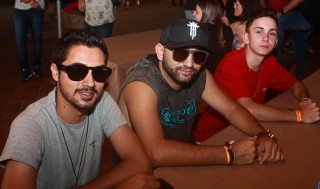 
<a style='margin-left: 5px;' class='btn btn-xs btn-social btn-facebook' href='https://www.facebook.com/sharer/sharer.php?u=https://galeramix.s01.web.getmuller.com.br/imagem/a48/800-800-90/conteudo/site_galerias/48/1-costelaco-da-amizade-pista-do-binho-canelinha-49.jpg' rel='popup' data-width='500' data-height='400'><i class='fa fa-facebook'></i>Compartilhar <span class='hidden-xs'>no Facebook</span>
</a> 
<a class='btn btn-default btn-xs' target='_blank' href='imagem/a48/800-800-90/conteudo/site_galerias/48/1-costelaco-da-amizade-pista-do-binho-canelinha-49.jpg'>
<span class='glyphicon glyphicon-cloud-download'></span> Salvar
</a>
