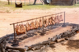 
<a style='margin-left: 5px;' class='btn btn-xs btn-social btn-facebook' href='https://www.facebook.com/sharer/sharer.php?u=https://galeramix.s01.web.getmuller.com.br/imagem/a48/800-800-90/conteudo/site_galerias/48/1-costelaco-da-amizade-pista-do-binho-canelinha-57.jpg' rel='popup' data-width='500' data-height='400'><i class='fa fa-facebook'></i>Compartilhar <span class='hidden-xs'>no Facebook</span>
</a> 
<a class='btn btn-default btn-xs' target='_blank' href='imagem/a48/800-800-90/conteudo/site_galerias/48/1-costelaco-da-amizade-pista-do-binho-canelinha-57.jpg'>
<span class='glyphicon glyphicon-cloud-download'></span> Salvar
</a>
