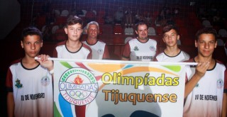 
                <a style='margin-left: 5px;' class='btn btn-xs btn-social btn-facebook' href='https://www.facebook.com/sharer/sharer.php?u=https://galeramix.s01.web.getmuller.com.br/imagem/a52/800-800-90/conteudo/site_galerias/52/xv-olimpiadas-tijuquense-14.jpg' rel='popup' data-width='500' data-height='400'><i class='fa fa-facebook'></i>Compartilhar <span class='hidden-xs'>no Facebook</span>
            </a> 
            <a class='btn btn-default btn-xs' target='_blank' href='imagem/a52/800-800-90/conteudo/site_galerias/52/xv-olimpiadas-tijuquense-14.jpg'>
                <span class='glyphicon glyphicon-cloud-download'></span> Salvar
            </a>
            