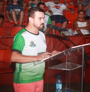 
<a style='margin-left: 5px;' class='btn btn-xs btn-social btn-facebook' href='https://www.facebook.com/sharer/sharer.php?u=https://galeramix.s01.web.getmuller.com.br/imagem/a52/800-800-90/conteudo/site_galerias/52/xv-olimpiadas-tijuquense-23.jpg' rel='popup' data-width='500' data-height='400'><i class='fa fa-facebook'></i>Compartilhar <span class='hidden-xs'>no Facebook</span>
</a> 
<a class='btn btn-default btn-xs' target='_blank' href='imagem/a52/800-800-90/conteudo/site_galerias/52/xv-olimpiadas-tijuquense-23.jpg'>
<span class='glyphicon glyphicon-cloud-download'></span> Salvar
</a>
