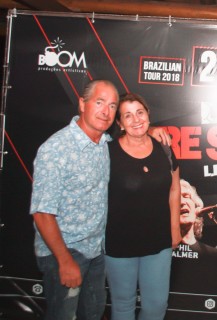 
<a style='margin-left: 5px;' class='btn btn-xs btn-social btn-facebook' href='https://www.facebook.com/sharer/sharer.php?u=https://galeramix.s01.web.getmuller.com.br/imagem/a53/800-800-90/conteudo/site_galerias/53/petry-83.jpg' rel='popup' data-width='500' data-height='400'><i class='fa fa-facebook'></i>Compartilhar <span class='hidden-xs'>no Facebook</span>
</a> 
<a class='btn btn-default btn-xs' target='_blank' href='imagem/a53/800-800-90/conteudo/site_galerias/53/petry-83.jpg'>
<span class='glyphicon glyphicon-cloud-download'></span> Salvar
</a>
