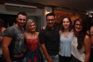 
<a style='margin-left: 5px;' class='btn btn-xs btn-social btn-facebook' href='https://www.facebook.com/sharer/sharer.php?u=https://galeramix.s01.web.getmuller.com.br/imagem/a55/800-800-90/conteudo/site_galerias/55/img8431.jpg' rel='popup' data-width='500' data-height='400'><i class='fa fa-facebook'></i>Compartilhar <span class='hidden-xs'>no Facebook</span>
</a> 
<a class='btn btn-default btn-xs' target='_blank' href='imagem/a55/800-800-90/conteudo/site_galerias/55/img8431.jpg'>
<span class='glyphicon glyphicon-cloud-download'></span> Salvar
</a>
