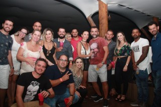 
<a style='margin-left: 5px;' class='btn btn-xs btn-social btn-facebook' href='https://www.facebook.com/sharer/sharer.php?u=https://galeramix.s01.web.getmuller.com.br/imagem/a55/800-800-90/conteudo/site_galerias/55/img8459.jpg' rel='popup' data-width='500' data-height='400'><i class='fa fa-facebook'></i>Compartilhar <span class='hidden-xs'>no Facebook</span>
</a> 
<a class='btn btn-default btn-xs' target='_blank' href='imagem/a55/800-800-90/conteudo/site_galerias/55/img8459.jpg'>
<span class='glyphicon glyphicon-cloud-download'></span> Salvar
</a>
