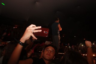 
<a style='margin-left: 5px;' class='btn btn-xs btn-social btn-facebook' href='https://www.facebook.com/sharer/sharer.php?u=https://galeramix.s01.web.getmuller.com.br/imagem/a55/800-800-90/conteudo/site_galerias/55/img8518.jpg' rel='popup' data-width='500' data-height='400'><i class='fa fa-facebook'></i>Compartilhar <span class='hidden-xs'>no Facebook</span>
</a> 
<a class='btn btn-default btn-xs' target='_blank' href='imagem/a55/800-800-90/conteudo/site_galerias/55/img8518.jpg'>
<span class='glyphicon glyphicon-cloud-download'></span> Salvar
</a>
