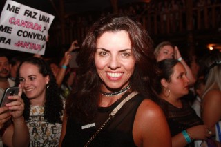 
<a style='margin-left: 5px;' class='btn btn-xs btn-social btn-facebook' href='https://www.facebook.com/sharer/sharer.php?u=https://galeramix.s01.web.getmuller.com.br/imagem/a55/800-800-90/conteudo/site_galerias/55/img8531.jpg' rel='popup' data-width='500' data-height='400'><i class='fa fa-facebook'></i>Compartilhar <span class='hidden-xs'>no Facebook</span>
</a> 
<a class='btn btn-default btn-xs' target='_blank' href='imagem/a55/800-800-90/conteudo/site_galerias/55/img8531.jpg'>
<span class='glyphicon glyphicon-cloud-download'></span> Salvar
</a>
