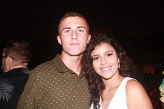 
<a style='margin-left: 5px;' class='btn btn-xs btn-social btn-facebook' href='https://www.facebook.com/sharer/sharer.php?u=https://galeramix.s01.web.getmuller.com.br/imagem/a55/800-800-90/conteudo/site_galerias/55/img8574.jpg' rel='popup' data-width='500' data-height='400'><i class='fa fa-facebook'></i>Compartilhar <span class='hidden-xs'>no Facebook</span>
</a> 
<a class='btn btn-default btn-xs' target='_blank' href='imagem/a55/800-800-90/conteudo/site_galerias/55/img8574.jpg'>
<span class='glyphicon glyphicon-cloud-download'></span> Salvar
</a>
