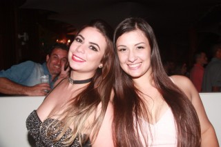 
<a style='margin-left: 5px;' class='btn btn-xs btn-social btn-facebook' href='https://www.facebook.com/sharer/sharer.php?u=https://galeramix.s01.web.getmuller.com.br/imagem/a55/800-800-90/conteudo/site_galerias/55/img8595.jpg' rel='popup' data-width='500' data-height='400'><i class='fa fa-facebook'></i>Compartilhar <span class='hidden-xs'>no Facebook</span>
</a> 
<a class='btn btn-default btn-xs' target='_blank' href='imagem/a55/800-800-90/conteudo/site_galerias/55/img8595.jpg'>
<span class='glyphicon glyphicon-cloud-download'></span> Salvar
</a>
