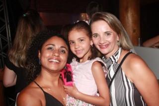 
<a style='margin-left: 5px;' class='btn btn-xs btn-social btn-facebook' href='https://www.facebook.com/sharer/sharer.php?u=https://galeramix.s01.web.getmuller.com.br/imagem/a55/800-800-90/conteudo/site_galerias/55/img8607.jpg' rel='popup' data-width='500' data-height='400'><i class='fa fa-facebook'></i>Compartilhar <span class='hidden-xs'>no Facebook</span>
</a> 
<a class='btn btn-default btn-xs' target='_blank' href='imagem/a55/800-800-90/conteudo/site_galerias/55/img8607.jpg'>
<span class='glyphicon glyphicon-cloud-download'></span> Salvar
</a>
