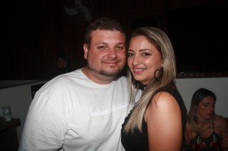 
<a style='margin-left: 5px;' class='btn btn-xs btn-social btn-facebook' href='https://www.facebook.com/sharer/sharer.php?u=https://galeramix.s01.web.getmuller.com.br/imagem/a55/800-800-90/conteudo/site_galerias/55/img8622.jpg' rel='popup' data-width='500' data-height='400'><i class='fa fa-facebook'></i>Compartilhar <span class='hidden-xs'>no Facebook</span>
</a> 
<a class='btn btn-default btn-xs' target='_blank' href='imagem/a55/800-800-90/conteudo/site_galerias/55/img8622.jpg'>
<span class='glyphicon glyphicon-cloud-download'></span> Salvar
</a>
