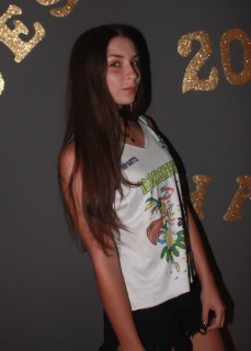 
<a style='margin-left: 5px;' class='btn btn-xs btn-social btn-facebook' href='https://www.facebook.com/sharer/sharer.php?u=https://galeramix.s01.web.getmuller.com.br/imagem/a58/800-800-90/conteudo/site_galerias/58/desenferruje-2018-74.jpg' rel='popup' data-width='500' data-height='400'><i class='fa fa-facebook'></i>Compartilhar <span class='hidden-xs'>no Facebook</span>
</a> 
<a class='btn btn-default btn-xs' target='_blank' href='imagem/a58/800-800-90/conteudo/site_galerias/58/desenferruje-2018-74.jpg'>
<span class='glyphicon glyphicon-cloud-download'></span> Salvar
</a>
