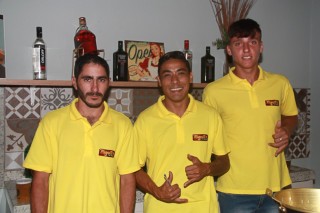 
<a style='margin-left: 5px;' class='btn btn-xs btn-social btn-facebook' href='https://www.facebook.com/sharer/sharer.php?u=https://galeramix.s01.web.getmuller.com.br/imagem/a60/800-800-90/conteudo/site_galerias/60/magnatas-the-house-28.jpg' rel='popup' data-width='500' data-height='400'><i class='fa fa-facebook'></i>Compartilhar <span class='hidden-xs'>no Facebook</span>
</a> 
<a class='btn btn-default btn-xs' target='_blank' href='imagem/a60/800-800-90/conteudo/site_galerias/60/magnatas-the-house-28.jpg'>
<span class='glyphicon glyphicon-cloud-download'></span> Salvar
</a>
