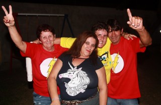 
<a style='margin-left: 5px;' class='btn btn-xs btn-social btn-facebook' href='https://www.facebook.com/sharer/sharer.php?u=https://galeramix.s01.web.getmuller.com.br/imagem/a60/800-800-90/conteudo/site_galerias/60/magnatas-the-house-47.jpg' rel='popup' data-width='500' data-height='400'><i class='fa fa-facebook'></i>Compartilhar <span class='hidden-xs'>no Facebook</span>
</a> 
<a class='btn btn-default btn-xs' target='_blank' href='imagem/a60/800-800-90/conteudo/site_galerias/60/magnatas-the-house-47.jpg'>
<span class='glyphicon glyphicon-cloud-download'></span> Salvar
</a>
