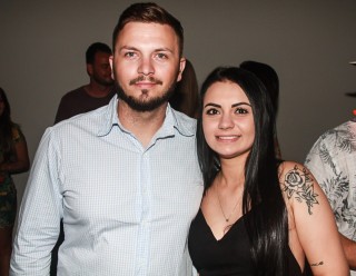 
<a style='margin-left: 5px;' class='btn btn-xs btn-social btn-facebook' href='https://www.facebook.com/sharer/sharer.php?u=https://galeramix.s01.web.getmuller.com.br/imagem/a61/800-800-90/conteudo/site_galerias/61/canja-dos-amigos-2018-live-tijucas-30.jpg' rel='popup' data-width='500' data-height='400'><i class='fa fa-facebook'></i>Compartilhar <span class='hidden-xs'>no Facebook</span>
</a> 
<a class='btn btn-default btn-xs' target='_blank' href='imagem/a61/800-800-90/conteudo/site_galerias/61/canja-dos-amigos-2018-live-tijucas-30.jpg'>
<span class='glyphicon glyphicon-cloud-download'></span> Salvar
</a>
