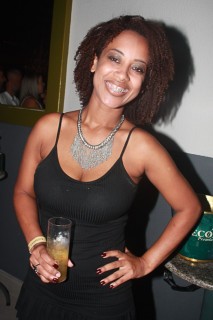 
<a style='margin-left: 5px;' class='btn btn-xs btn-social btn-facebook' href='https://www.facebook.com/sharer/sharer.php?u=https://galeramix.s01.web.getmuller.com.br/imagem/a61/800-800-90/conteudo/site_galerias/61/canja-dos-amigos-2018-live-tijucas-51.jpg' rel='popup' data-width='500' data-height='400'><i class='fa fa-facebook'></i>Compartilhar <span class='hidden-xs'>no Facebook</span>
</a> 
<a class='btn btn-default btn-xs' target='_blank' href='imagem/a61/800-800-90/conteudo/site_galerias/61/canja-dos-amigos-2018-live-tijucas-51.jpg'>
<span class='glyphicon glyphicon-cloud-download'></span> Salvar
</a>
