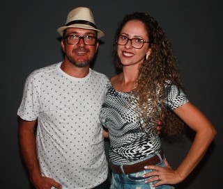 
<a style='margin-left: 5px;' class='btn btn-xs btn-social btn-facebook' href='https://www.facebook.com/sharer/sharer.php?u=https://galeramix.s01.web.getmuller.com.br/imagem/a61/800-800-90/conteudo/site_galerias/61/canja-dos-amigos-2018-live-tijucas-57.jpg' rel='popup' data-width='500' data-height='400'><i class='fa fa-facebook'></i>Compartilhar <span class='hidden-xs'>no Facebook</span>
</a> 
<a class='btn btn-default btn-xs' target='_blank' href='imagem/a61/800-800-90/conteudo/site_galerias/61/canja-dos-amigos-2018-live-tijucas-57.jpg'>
<span class='glyphicon glyphicon-cloud-download'></span> Salvar
</a>
