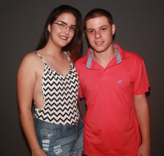 
<a style='margin-left: 5px;' class='btn btn-xs btn-social btn-facebook' href='https://www.facebook.com/sharer/sharer.php?u=https://galeramix.s01.web.getmuller.com.br/imagem/a61/800-800-90/conteudo/site_galerias/61/canja-dos-amigos-2018-live-tijucas-66.jpg' rel='popup' data-width='500' data-height='400'><i class='fa fa-facebook'></i>Compartilhar <span class='hidden-xs'>no Facebook</span>
</a> 
<a class='btn btn-default btn-xs' target='_blank' href='imagem/a61/800-800-90/conteudo/site_galerias/61/canja-dos-amigos-2018-live-tijucas-66.jpg'>
<span class='glyphicon glyphicon-cloud-download'></span> Salvar
</a>
