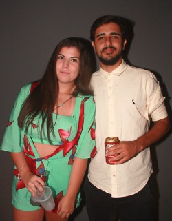 
<a style='margin-left: 5px;' class='btn btn-xs btn-social btn-facebook' href='https://www.facebook.com/sharer/sharer.php?u=https://galeramix.s01.web.getmuller.com.br/imagem/a61/800-800-90/conteudo/site_galerias/61/canja-dos-amigos-2018-live-tijucas-8.jpg' rel='popup' data-width='500' data-height='400'><i class='fa fa-facebook'></i>Compartilhar <span class='hidden-xs'>no Facebook</span>
</a> 
<a class='btn btn-default btn-xs' target='_blank' href='imagem/a61/800-800-90/conteudo/site_galerias/61/canja-dos-amigos-2018-live-tijucas-8.jpg'>
<span class='glyphicon glyphicon-cloud-download'></span> Salvar
</a>
