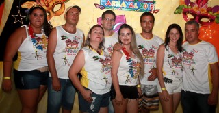 
<a style='margin-left: 5px;' class='btn btn-xs btn-social btn-facebook' href='https://www.facebook.com/sharer/sharer.php?u=https://galeramix.s01.web.getmuller.com.br/imagem/a63/800-800-90/conteudo/site_galerias/63/baile-de-carnaval-para-casais-ctg-fogao-de-lenha-tijucas-44.jpg' rel='popup' data-width='500' data-height='400'><i class='fa fa-facebook'></i>Compartilhar <span class='hidden-xs'>no Facebook</span>
</a> 
<a class='btn btn-default btn-xs' target='_blank' href='imagem/a63/800-800-90/conteudo/site_galerias/63/baile-de-carnaval-para-casais-ctg-fogao-de-lenha-tijucas-44.jpg'>
<span class='glyphicon glyphicon-cloud-download'></span> Salvar
</a>
