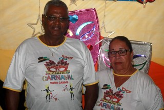 
<a style='margin-left: 5px;' class='btn btn-xs btn-social btn-facebook' href='https://www.facebook.com/sharer/sharer.php?u=https://galeramix.s01.web.getmuller.com.br/imagem/a63/800-800-90/conteudo/site_galerias/63/baile-de-carnaval-para-casais-ctg-fogao-de-lenha-tijucas-72.jpg' rel='popup' data-width='500' data-height='400'><i class='fa fa-facebook'></i>Compartilhar <span class='hidden-xs'>no Facebook</span>
</a> 
<a class='btn btn-default btn-xs' target='_blank' href='imagem/a63/800-800-90/conteudo/site_galerias/63/baile-de-carnaval-para-casais-ctg-fogao-de-lenha-tijucas-72.jpg'>
<span class='glyphicon glyphicon-cloud-download'></span> Salvar
</a>
