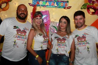 
<a style='margin-left: 5px;' class='btn btn-xs btn-social btn-facebook' href='https://www.facebook.com/sharer/sharer.php?u=https://galeramix.s01.web.getmuller.com.br/imagem/a63/800-800-90/conteudo/site_galerias/63/baile-de-carnaval-para-casais-ctg-fogao-de-lenha-tijucas-87.jpg' rel='popup' data-width='500' data-height='400'><i class='fa fa-facebook'></i>Compartilhar <span class='hidden-xs'>no Facebook</span>
</a> 
<a class='btn btn-default btn-xs' target='_blank' href='imagem/a63/800-800-90/conteudo/site_galerias/63/baile-de-carnaval-para-casais-ctg-fogao-de-lenha-tijucas-87.jpg'>
<span class='glyphicon glyphicon-cloud-download'></span> Salvar
</a>
