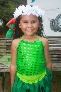 
<a style='margin-left: 5px;' class='btn btn-xs btn-social btn-facebook' href='https://www.facebook.com/sharer/sharer.php?u=https://galeramix.s01.web.getmuller.com.br/imagem/a64/800-800-90/conteudo/site_galerias/64/carnaval-infantil-casarao-gallotti-tijucas-28.jpg' rel='popup' data-width='500' data-height='400'><i class='fa fa-facebook'></i>Compartilhar <span class='hidden-xs'>no Facebook</span>
</a> 
<a class='btn btn-default btn-xs' target='_blank' href='imagem/a64/800-800-90/conteudo/site_galerias/64/carnaval-infantil-casarao-gallotti-tijucas-28.jpg'>
<span class='glyphicon glyphicon-cloud-download'></span> Salvar
</a>
