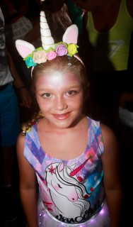 
<a style='margin-left: 5px;' class='btn btn-xs btn-social btn-facebook' href='https://www.facebook.com/sharer/sharer.php?u=https://galeramix.s01.web.getmuller.com.br/imagem/a64/800-800-90/conteudo/site_galerias/64/carnaval-infantil-casarao-gallotti-tijucas-75.jpg' rel='popup' data-width='500' data-height='400'><i class='fa fa-facebook'></i>Compartilhar <span class='hidden-xs'>no Facebook</span>
</a> 
<a class='btn btn-default btn-xs' target='_blank' href='imagem/a64/800-800-90/conteudo/site_galerias/64/carnaval-infantil-casarao-gallotti-tijucas-75.jpg'>
<span class='glyphicon glyphicon-cloud-download'></span> Salvar
</a>
