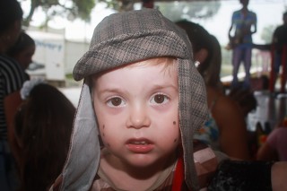 
<a style='margin-left: 5px;' class='btn btn-xs btn-social btn-facebook' href='https://www.facebook.com/sharer/sharer.php?u=https://galeramix.s01.web.getmuller.com.br/imagem/a64/800-800-90/conteudo/site_galerias/64/carnaval-infantil-casarao-gallotti-tijucas-84.jpg' rel='popup' data-width='500' data-height='400'><i class='fa fa-facebook'></i>Compartilhar <span class='hidden-xs'>no Facebook</span>
</a> 
<a class='btn btn-default btn-xs' target='_blank' href='imagem/a64/800-800-90/conteudo/site_galerias/64/carnaval-infantil-casarao-gallotti-tijucas-84.jpg'>
<span class='glyphicon glyphicon-cloud-download'></span> Salvar
</a>
