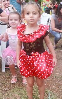 
<a style='margin-left: 5px;' class='btn btn-xs btn-social btn-facebook' href='https://www.facebook.com/sharer/sharer.php?u=https://galeramix.s01.web.getmuller.com.br/imagem/a65/800-800-90/conteudo/site_galerias/65/carnaval-infantil-casarao-gallotti-tijucas-galera-mix-2.jpg' rel='popup' data-width='500' data-height='400'><i class='fa fa-facebook'></i>Compartilhar <span class='hidden-xs'>no Facebook</span>
</a> 
<a class='btn btn-default btn-xs' target='_blank' href='imagem/a65/800-800-90/conteudo/site_galerias/65/carnaval-infantil-casarao-gallotti-tijucas-galera-mix-2.jpg'>
<span class='glyphicon glyphicon-cloud-download'></span> Salvar
</a>
