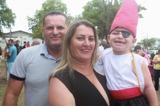 
<a style='margin-left: 5px;' class='btn btn-xs btn-social btn-facebook' href='https://www.facebook.com/sharer/sharer.php?u=https://galeramix.s01.web.getmuller.com.br/imagem/a65/800-800-90/conteudo/site_galerias/65/carnaval-infantil-casarao-gallotti-tijucas-galera-mix-6.jpg' rel='popup' data-width='500' data-height='400'><i class='fa fa-facebook'></i>Compartilhar <span class='hidden-xs'>no Facebook</span>
</a> 
<a class='btn btn-default btn-xs' target='_blank' href='imagem/a65/800-800-90/conteudo/site_galerias/65/carnaval-infantil-casarao-gallotti-tijucas-galera-mix-6.jpg'>
<span class='glyphicon glyphicon-cloud-download'></span> Salvar
</a>
