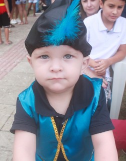 
<a style='margin-left: 5px;' class='btn btn-xs btn-social btn-facebook' href='https://www.facebook.com/sharer/sharer.php?u=https://galeramix.s01.web.getmuller.com.br/imagem/a65/800-800-90/conteudo/site_galerias/65/carnaval-infantil-casarao-gallotti-tijucas-galera-mix-7.jpg' rel='popup' data-width='500' data-height='400'><i class='fa fa-facebook'></i>Compartilhar <span class='hidden-xs'>no Facebook</span>
</a> 
<a class='btn btn-default btn-xs' target='_blank' href='imagem/a65/800-800-90/conteudo/site_galerias/65/carnaval-infantil-casarao-gallotti-tijucas-galera-mix-7.jpg'>
<span class='glyphicon glyphicon-cloud-download'></span> Salvar
</a>
