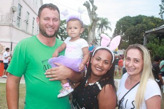 
<a style='margin-left: 5px;' class='btn btn-xs btn-social btn-facebook' href='https://www.facebook.com/sharer/sharer.php?u=https://galeramix.s01.web.getmuller.com.br/imagem/a65/800-800-90/conteudo/site_galerias/65/carnaval-infantil-casarao-gallotti-tijucas-galera-mix-78.jpg' rel='popup' data-width='500' data-height='400'><i class='fa fa-facebook'></i>Compartilhar <span class='hidden-xs'>no Facebook</span>
</a> 
<a class='btn btn-default btn-xs' target='_blank' href='imagem/a65/800-800-90/conteudo/site_galerias/65/carnaval-infantil-casarao-gallotti-tijucas-galera-mix-78.jpg'>
<span class='glyphicon glyphicon-cloud-download'></span> Salvar
</a>
