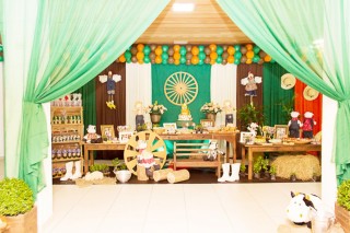 
<a style='margin-left: 5px;' class='btn btn-xs btn-social btn-facebook' href='https://www.facebook.com/sharer/sharer.php?u=https://galeramix.s01.web.getmuller.com.br/imagem/a66/800-800-90/conteudo/site_galerias/66/pi-2-anos-9.jpg' rel='popup' data-width='500' data-height='400'><i class='fa fa-facebook'></i>Compartilhar <span class='hidden-xs'>no Facebook</span>
</a> 
<a class='btn btn-default btn-xs' target='_blank' href='imagem/a66/800-800-90/conteudo/site_galerias/66/pi-2-anos-9.jpg'>
<span class='glyphicon glyphicon-cloud-download'></span> Salvar
</a>
