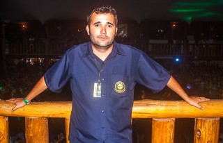 
<a style='margin-left: 5px;' class='btn btn-xs btn-social btn-facebook' href='https://www.facebook.com/sharer/sharer.php?u=https://galeramix.s01.web.getmuller.com.br/imagem/a67/800-800-90/conteudo/site_galerias/67/annita-petry-galera-mix-118.jpg' rel='popup' data-width='500' data-height='400'><i class='fa fa-facebook'></i>Compartilhar <span class='hidden-xs'>no Facebook</span>
</a> 
<a class='btn btn-default btn-xs' target='_blank' href='imagem/a67/800-800-90/conteudo/site_galerias/67/annita-petry-galera-mix-118.jpg'>
<span class='glyphicon glyphicon-cloud-download'></span> Salvar
</a>
