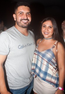 
<a style='margin-left: 5px;' class='btn btn-xs btn-social btn-facebook' href='https://www.facebook.com/sharer/sharer.php?u=https://galeramix.s01.web.getmuller.com.br/imagem/a67/800-800-90/conteudo/site_galerias/67/annita-petry-galera-mix-135.jpg' rel='popup' data-width='500' data-height='400'><i class='fa fa-facebook'></i>Compartilhar <span class='hidden-xs'>no Facebook</span>
</a> 
<a class='btn btn-default btn-xs' target='_blank' href='imagem/a67/800-800-90/conteudo/site_galerias/67/annita-petry-galera-mix-135.jpg'>
<span class='glyphicon glyphicon-cloud-download'></span> Salvar
</a>
