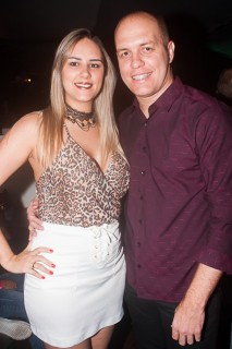 
<a style='margin-left: 5px;' class='btn btn-xs btn-social btn-facebook' href='https://www.facebook.com/sharer/sharer.php?u=https://galeramix.s01.web.getmuller.com.br/imagem/a67/800-800-90/conteudo/site_galerias/67/annita-petry-galera-mix-163.jpg' rel='popup' data-width='500' data-height='400'><i class='fa fa-facebook'></i>Compartilhar <span class='hidden-xs'>no Facebook</span>
</a> 
<a class='btn btn-default btn-xs' target='_blank' href='imagem/a67/800-800-90/conteudo/site_galerias/67/annita-petry-galera-mix-163.jpg'>
<span class='glyphicon glyphicon-cloud-download'></span> Salvar
</a>
