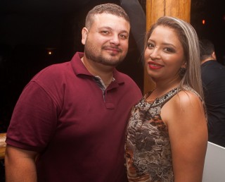 
<a style='margin-left: 5px;' class='btn btn-xs btn-social btn-facebook' href='https://www.facebook.com/sharer/sharer.php?u=https://galeramix.s01.web.getmuller.com.br/imagem/a67/800-800-90/conteudo/site_galerias/67/annita-petry-galera-mix-170.jpg' rel='popup' data-width='500' data-height='400'><i class='fa fa-facebook'></i>Compartilhar <span class='hidden-xs'>no Facebook</span>
</a> 
<a class='btn btn-default btn-xs' target='_blank' href='imagem/a67/800-800-90/conteudo/site_galerias/67/annita-petry-galera-mix-170.jpg'>
<span class='glyphicon glyphicon-cloud-download'></span> Salvar
</a>
