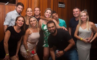 
<a style='margin-left: 5px;' class='btn btn-xs btn-social btn-facebook' href='https://www.facebook.com/sharer/sharer.php?u=https://galeramix.s01.web.getmuller.com.br/imagem/a67/800-800-90/conteudo/site_galerias/67/annita-petry-galera-mix-184.jpg' rel='popup' data-width='500' data-height='400'><i class='fa fa-facebook'></i>Compartilhar <span class='hidden-xs'>no Facebook</span>
</a> 
<a class='btn btn-default btn-xs' target='_blank' href='imagem/a67/800-800-90/conteudo/site_galerias/67/annita-petry-galera-mix-184.jpg'>
<span class='glyphicon glyphicon-cloud-download'></span> Salvar
</a>
