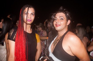 
<a style='margin-left: 5px;' class='btn btn-xs btn-social btn-facebook' href='https://www.facebook.com/sharer/sharer.php?u=https://galeramix.s01.web.getmuller.com.br/imagem/a67/800-800-90/conteudo/site_galerias/67/annita-petry-galera-mix-203.jpg' rel='popup' data-width='500' data-height='400'><i class='fa fa-facebook'></i>Compartilhar <span class='hidden-xs'>no Facebook</span>
</a> 
<a class='btn btn-default btn-xs' target='_blank' href='imagem/a67/800-800-90/conteudo/site_galerias/67/annita-petry-galera-mix-203.jpg'>
<span class='glyphicon glyphicon-cloud-download'></span> Salvar
</a>
