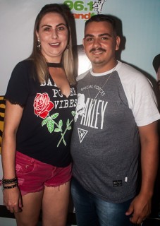 
<a style='margin-left: 5px;' class='btn btn-xs btn-social btn-facebook' href='https://www.facebook.com/sharer/sharer.php?u=https://galeramix.s01.web.getmuller.com.br/imagem/a67/800-800-90/conteudo/site_galerias/67/annita-petry-galera-mix-56.jpg' rel='popup' data-width='500' data-height='400'><i class='fa fa-facebook'></i>Compartilhar <span class='hidden-xs'>no Facebook</span>
</a> 
<a class='btn btn-default btn-xs' target='_blank' href='imagem/a67/800-800-90/conteudo/site_galerias/67/annita-petry-galera-mix-56.jpg'>
<span class='glyphicon glyphicon-cloud-download'></span> Salvar
</a>
