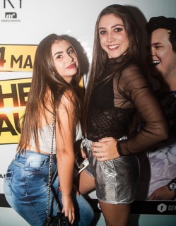 
<a style='margin-left: 5px;' class='btn btn-xs btn-social btn-facebook' href='https://www.facebook.com/sharer/sharer.php?u=https://galeramix.s01.web.getmuller.com.br/imagem/a67/800-800-90/conteudo/site_galerias/67/annita-petry-galera-mix-68.jpg' rel='popup' data-width='500' data-height='400'><i class='fa fa-facebook'></i>Compartilhar <span class='hidden-xs'>no Facebook</span>
</a> 
<a class='btn btn-default btn-xs' target='_blank' href='imagem/a67/800-800-90/conteudo/site_galerias/67/annita-petry-galera-mix-68.jpg'>
<span class='glyphicon glyphicon-cloud-download'></span> Salvar
</a>
