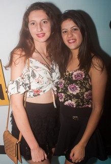 
<a style='margin-left: 5px;' class='btn btn-xs btn-social btn-facebook' href='https://www.facebook.com/sharer/sharer.php?u=https://galeramix.s01.web.getmuller.com.br/imagem/a67/800-800-90/conteudo/site_galerias/67/annita-petry-galera-mix-78.jpg' rel='popup' data-width='500' data-height='400'><i class='fa fa-facebook'></i>Compartilhar <span class='hidden-xs'>no Facebook</span>
</a> 
<a class='btn btn-default btn-xs' target='_blank' href='imagem/a67/800-800-90/conteudo/site_galerias/67/annita-petry-galera-mix-78.jpg'>
<span class='glyphicon glyphicon-cloud-download'></span> Salvar
</a>
